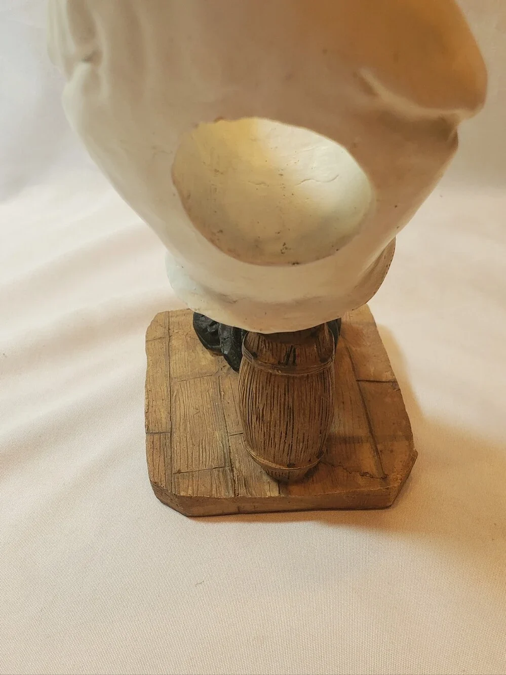 Chef Figurine Vtg Resin Napkin Ring Small Bottle Holder 9-1/2